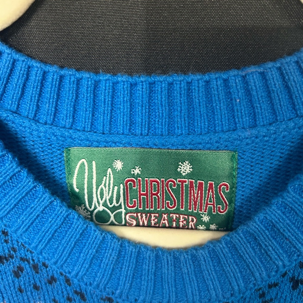 Merry Fishmas Ugly Christmas Sweater Santa Fishing Tacky Holiday M - Picture 2 of 6